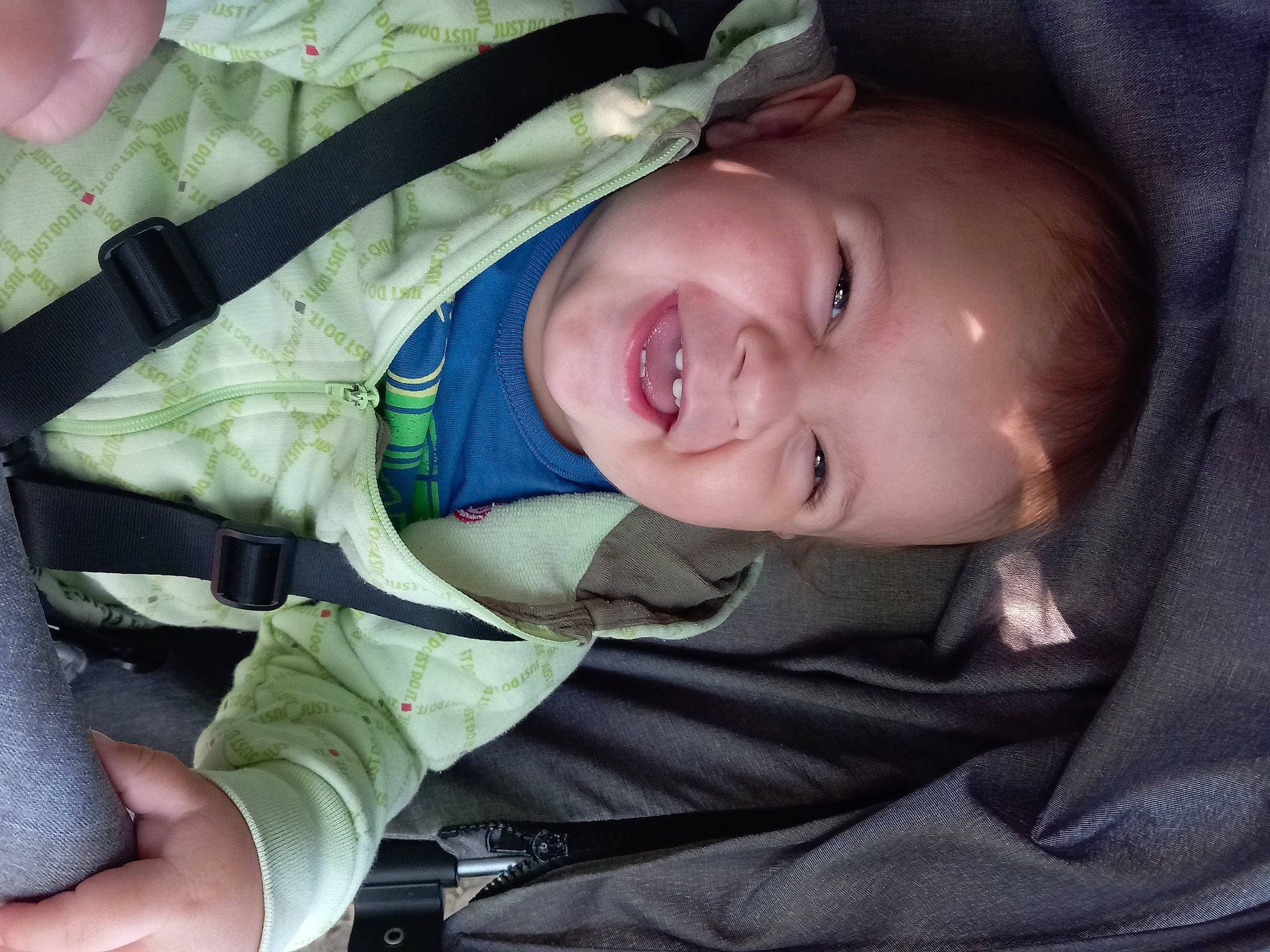 Mayron participe au concours pour gagner de l'argent avec cette photo : baby, baby_products, baby_toddler_clothing, cheek, child, comfort, cool, electric_blue, fun, grass, happy, iris, joy, nose, pattern, person, product, sitting, sleeve, smile