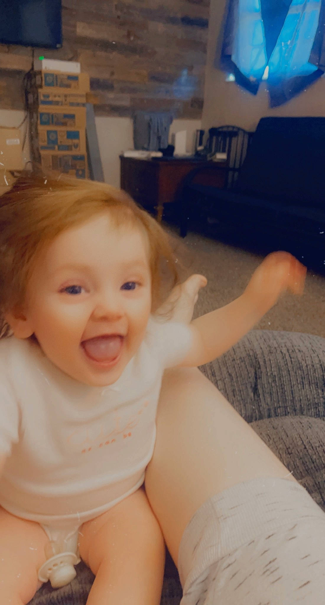 Abbigail is registered to the contest to win money with this photo: cheek, eyebrow, finger, gesture, hair, hand, happy, human_body, iris, joint, leg, lip, mouth, neck, nose, person, skin, smile, thigh, thumb