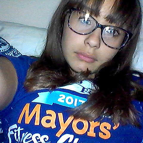 Yasmin is registered to the contest to win money with this photo: bangs, black_hair, brown_hair, cool, eyewear, glasses, hair, hairstyle, lip, long_hair, person, photography, selfie, smile, t_shirt