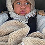 Taylan a rejoint le concours — aidez-le/la à gagner de superbes lots ! baby, child, face, hat, knit_cap, blanket, fleece, pacifier, clip, warm_clothing, bundle, cozy, indoor, infant, cute, portrait, wide_eyes, seat, car_seat, winter_wear
