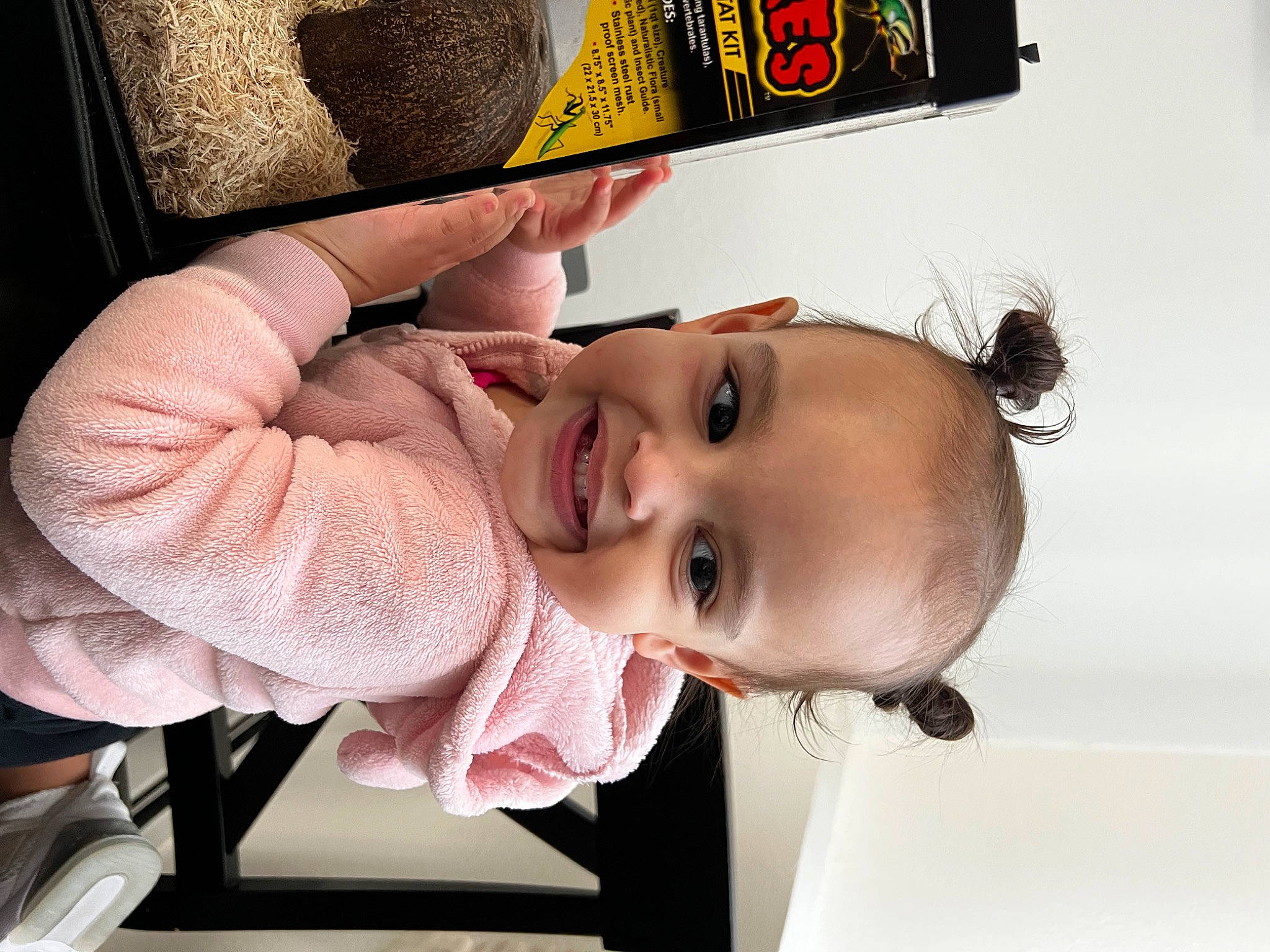 Luciana is registered to the contest to win money with this photo: baby, baby_products, baby_toddler_clothing, cheek, chin, dress, ear, eyelash, finger, gesture, hand, happy, joy, lip, nose, person, product, sleeve, smile, toddler