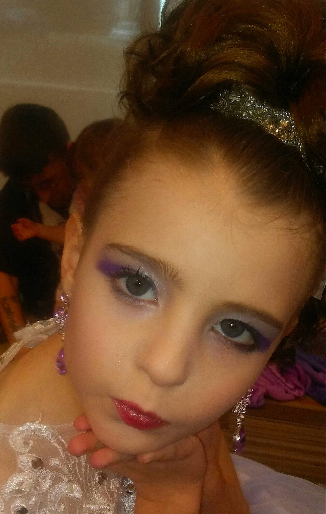 Saskia is registered to the contest to win money with this photo: cheek, chin, dress, ear, eye, eyebrow, eyelash, facial_expression, forehead, hair, hairstyle, head, human, iris, lip, makeover, neck, nose, organ, person