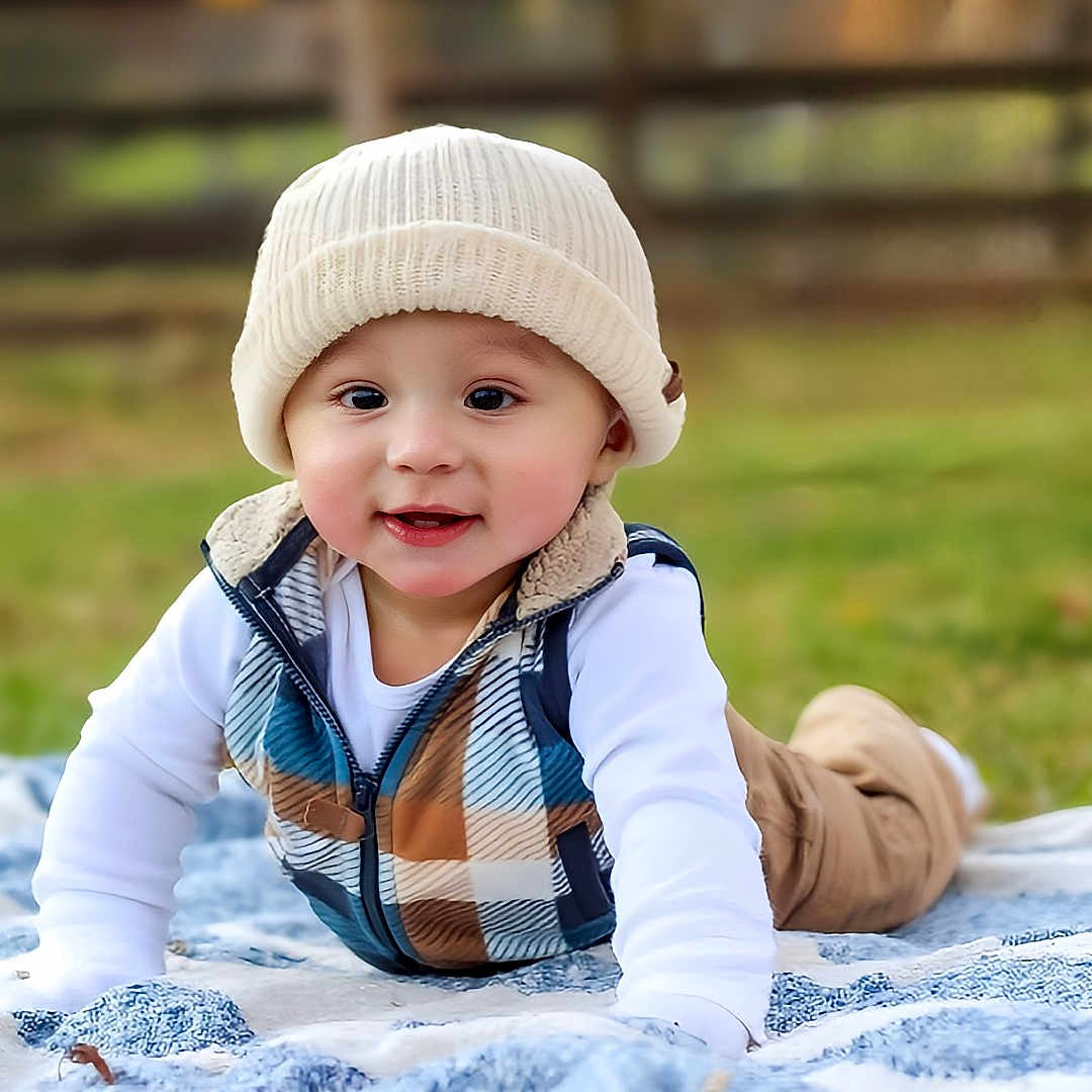 Zaylen joined the competition — help win amazing prizes! baby, babycrawling, babylaughing, beanie, bonnet, cap, clothing, crawling, face, happy, hat, head, pants, person, photography, portrait, sitting, smile