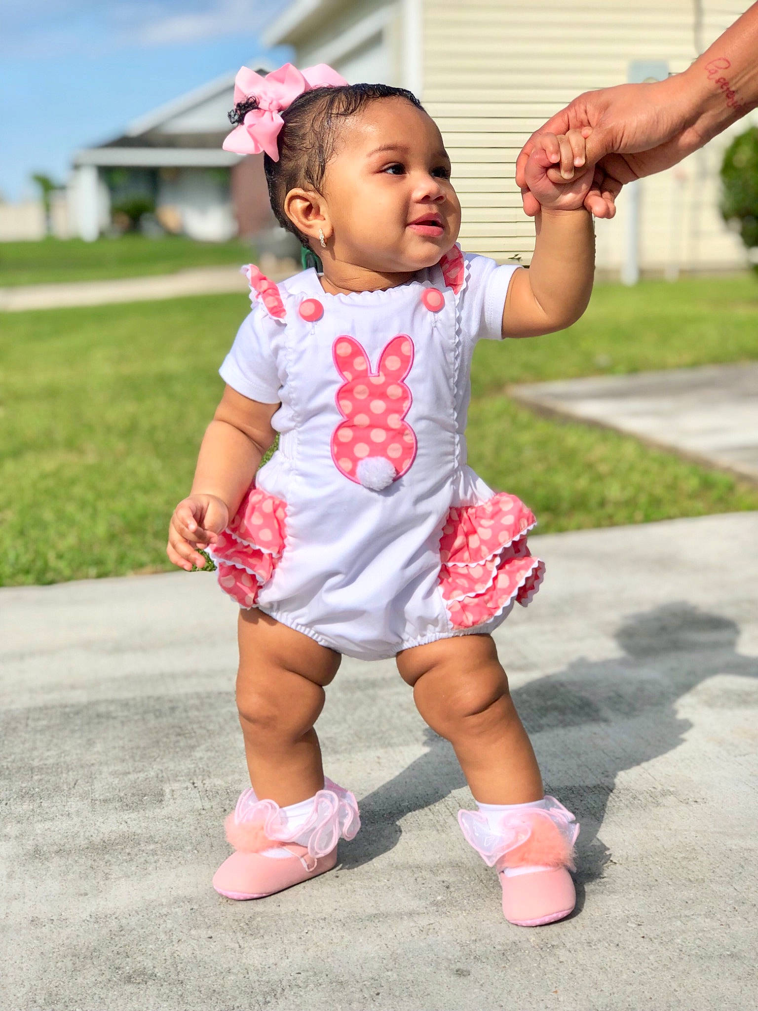Jianni is registered to the contest to win money with this photo: baby, baby_toddler_clothing, beauty, child, child_model, design, dress, finger, footwear, happy, pattern, people, person, pink, play, skin, smile, summer, toddler, walking