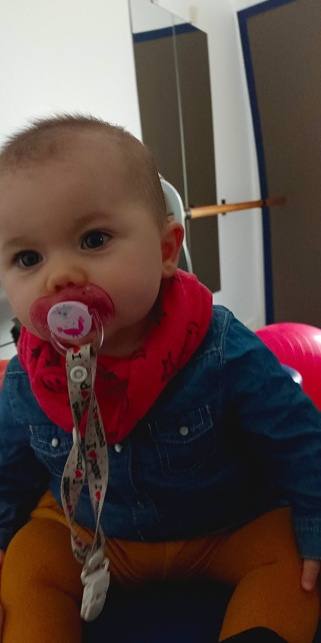 Kenza a rejoint le concours — aidez-le/la à gagner de superbes lots ! audio_equipment, baby, baby_products, baby_toddler_clothing, cheek, child, drinking, drinkware, ear, eyelash, fun, lip, nose, person, personal_protective_equipment, play, skin, toddler