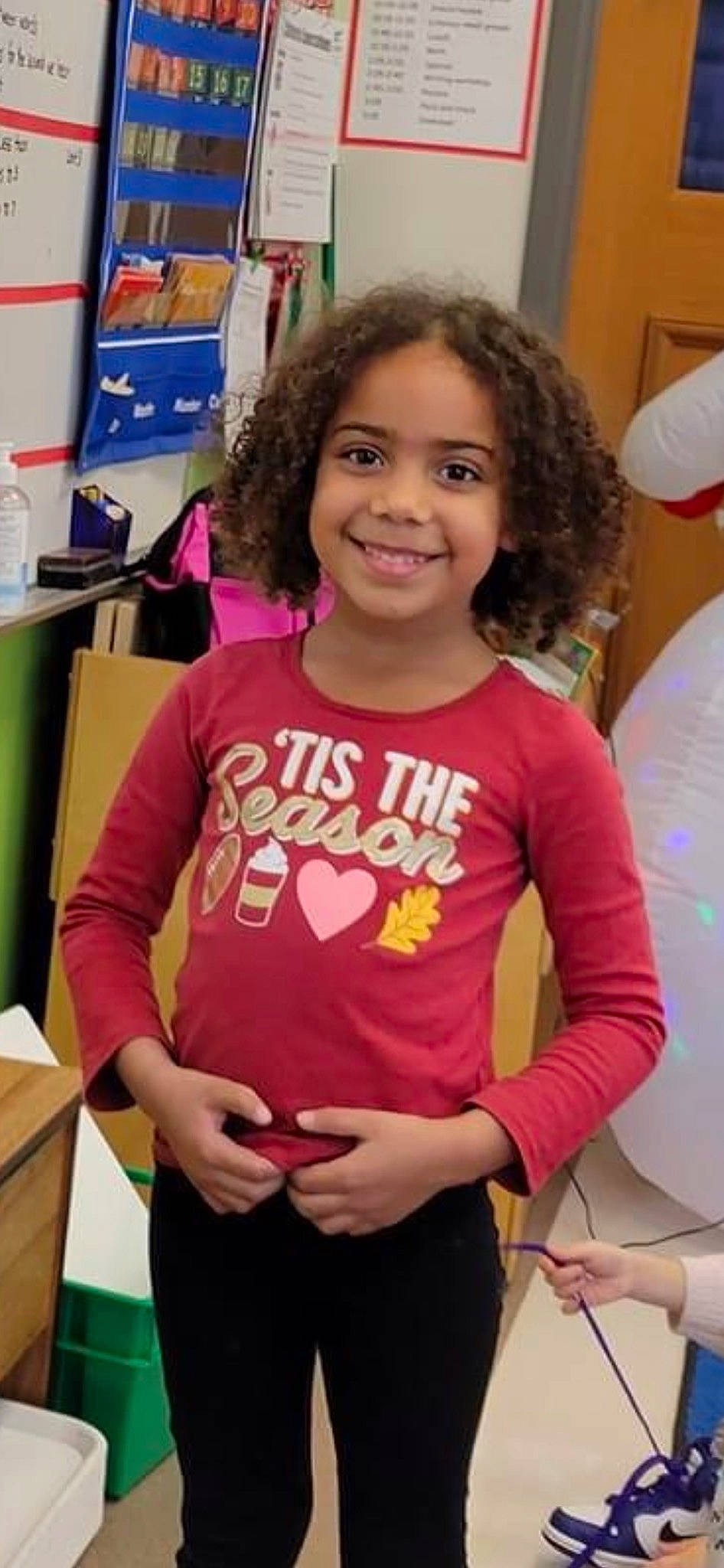 Kinzley joined the competition — help win amazing prizes! beauty, chair, child, event, fun, hair, hairstyle, happy, head, joy, long_hair, magenta, person, pink, play, room, sleeve, smile, sportswear, t_shirt