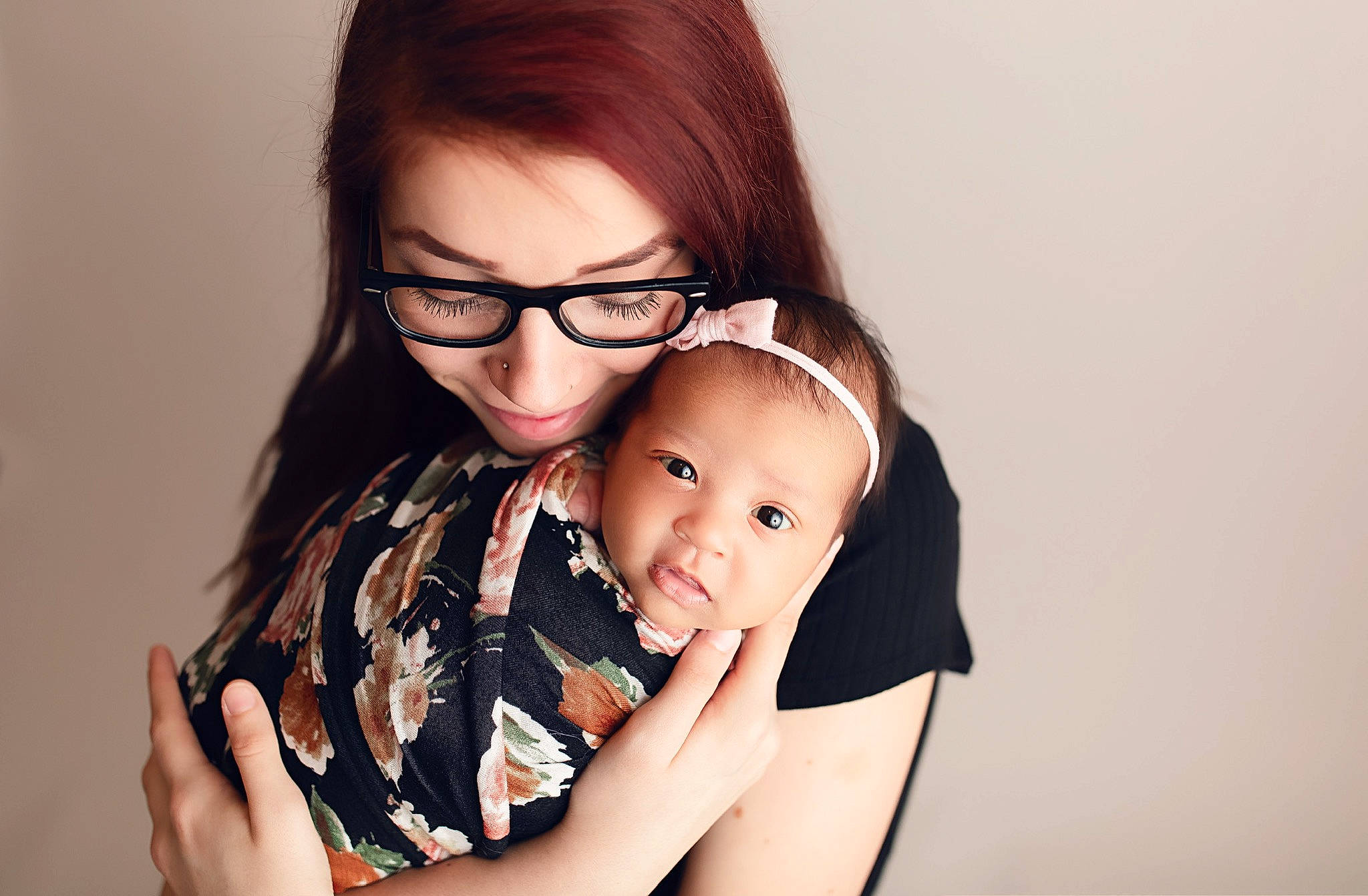 Kahlani is registered to the contest to win money with this photo: arm, baby, cheek, child, eye, eyewear, glasses, hair, hand, happy, joint, nose, people, person, photography, shoulder, skin, smile, snapshot, toddler