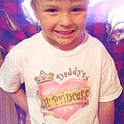 Lori is registered to the contest to win money with this photo: