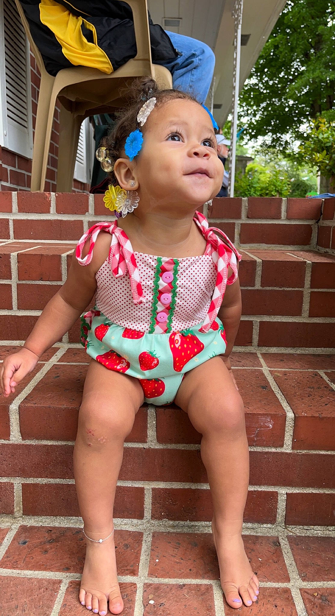 Melody joined the competition — help win amazing prizes! baby_toddler_clothing, barefoot, brick, child, foot, fun, happy, head, human_leg, leg, neck, pattern, person, pink, shoulder, sitting, skin, thigh, toddler, tree