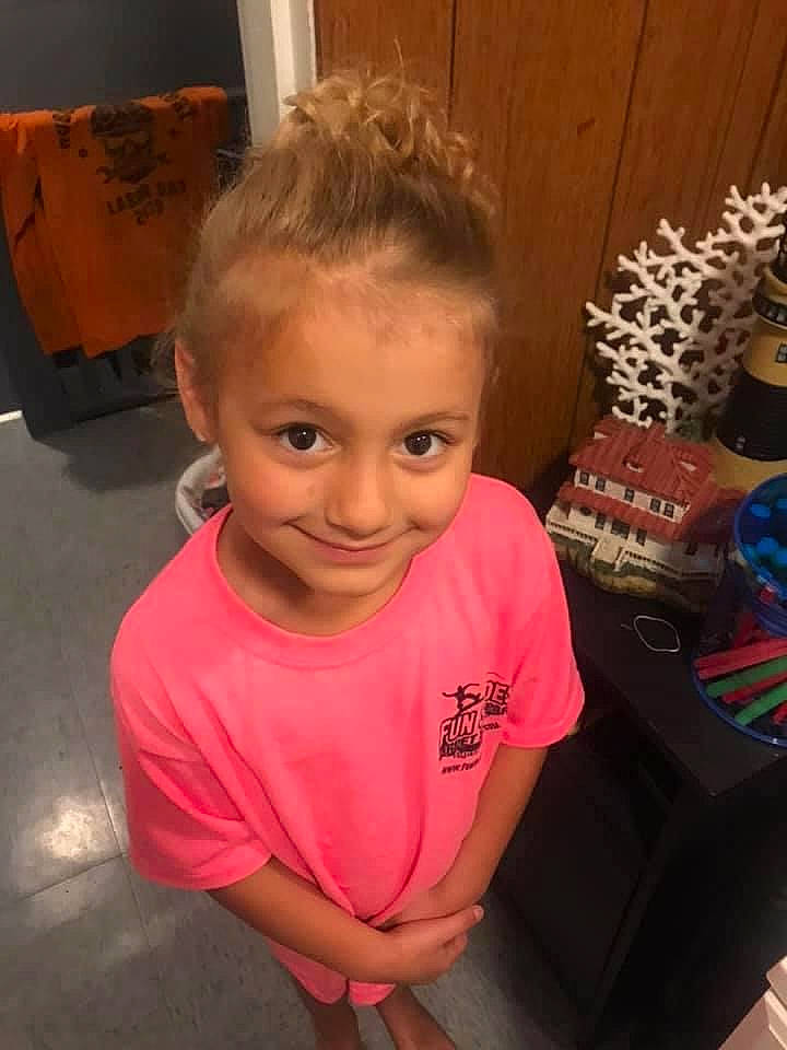 Jordynn is registered to the contest to win money with this photo: baby_toddler_clothing, blond, chest, child, cool, eyelash, flooring, fun, hair, happy, head, human_body, jaw, joy, person, shipping_box, sleeve, smile, t_shirt, thumb