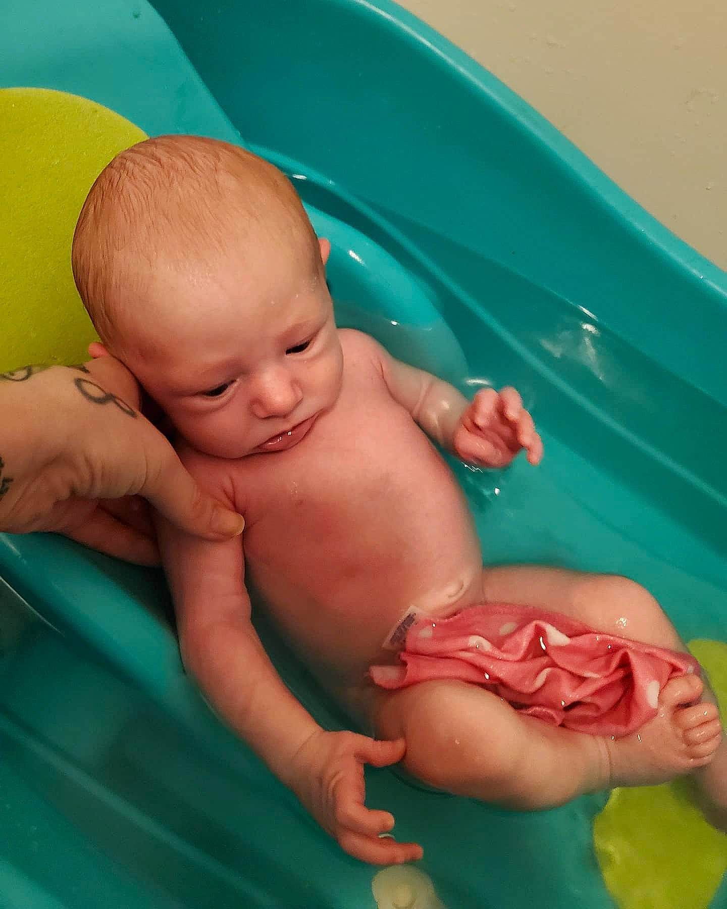 Raven joined the competition — help win amazing prizes! baby, baby_bathing, baby_products, bathing, bathtub, birth, child, fun, leisure, person, product, skin, stomach, toddler