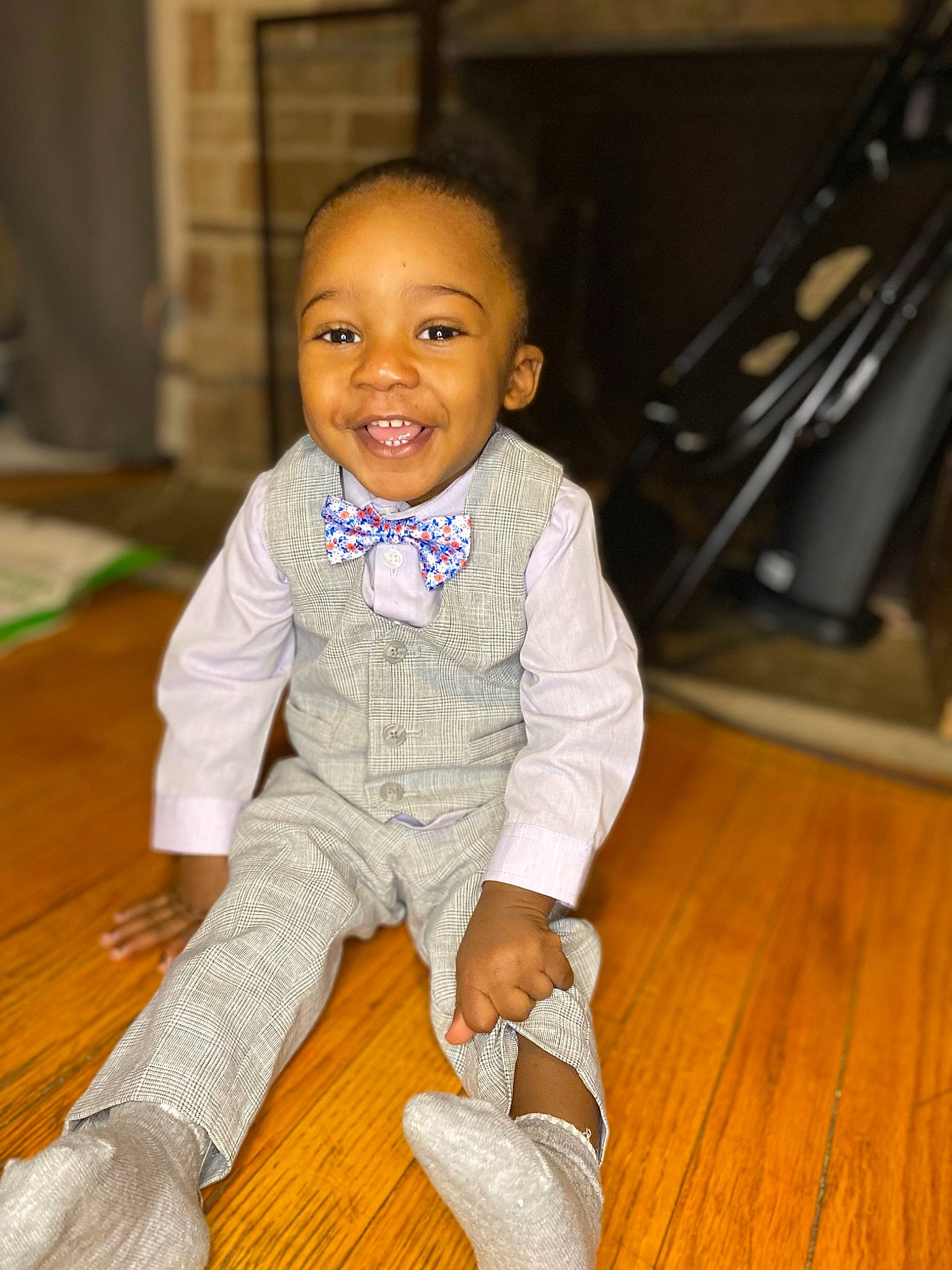 Legend joined the competition — help win amazing prizes! baby, baby_toddler_clothing, cheek, comfort, floor, flooring, foot, fun, happy, hardwood, human_leg, joy, knee, nose, person, skin, sleeve, smile, toddler, varnish