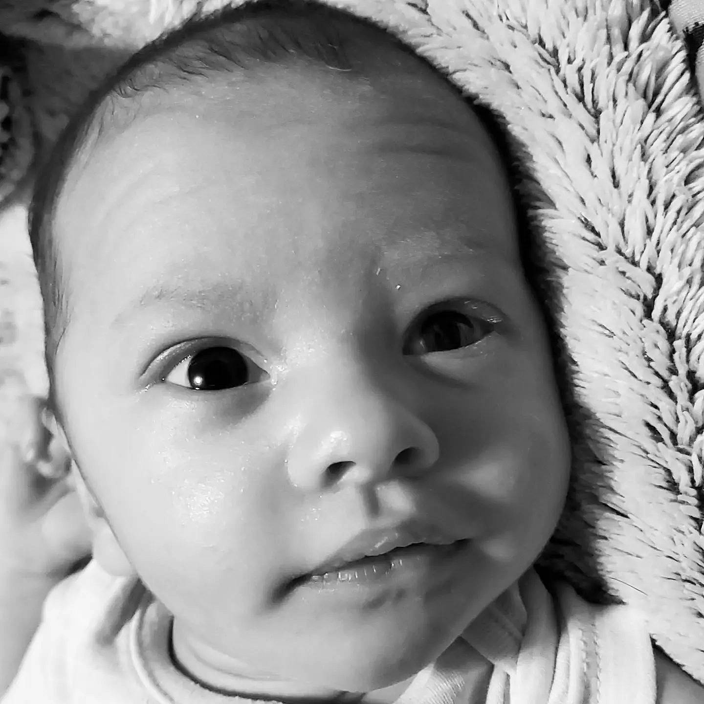 Draven is registered to the contest to win money with this photo: black, cheek, chin, ear, eye, eyebrow, eyelash, face, facial_expression, flash_photography, forehead, human, lip, mouth, nose, organ, person, photograph, skin, smile