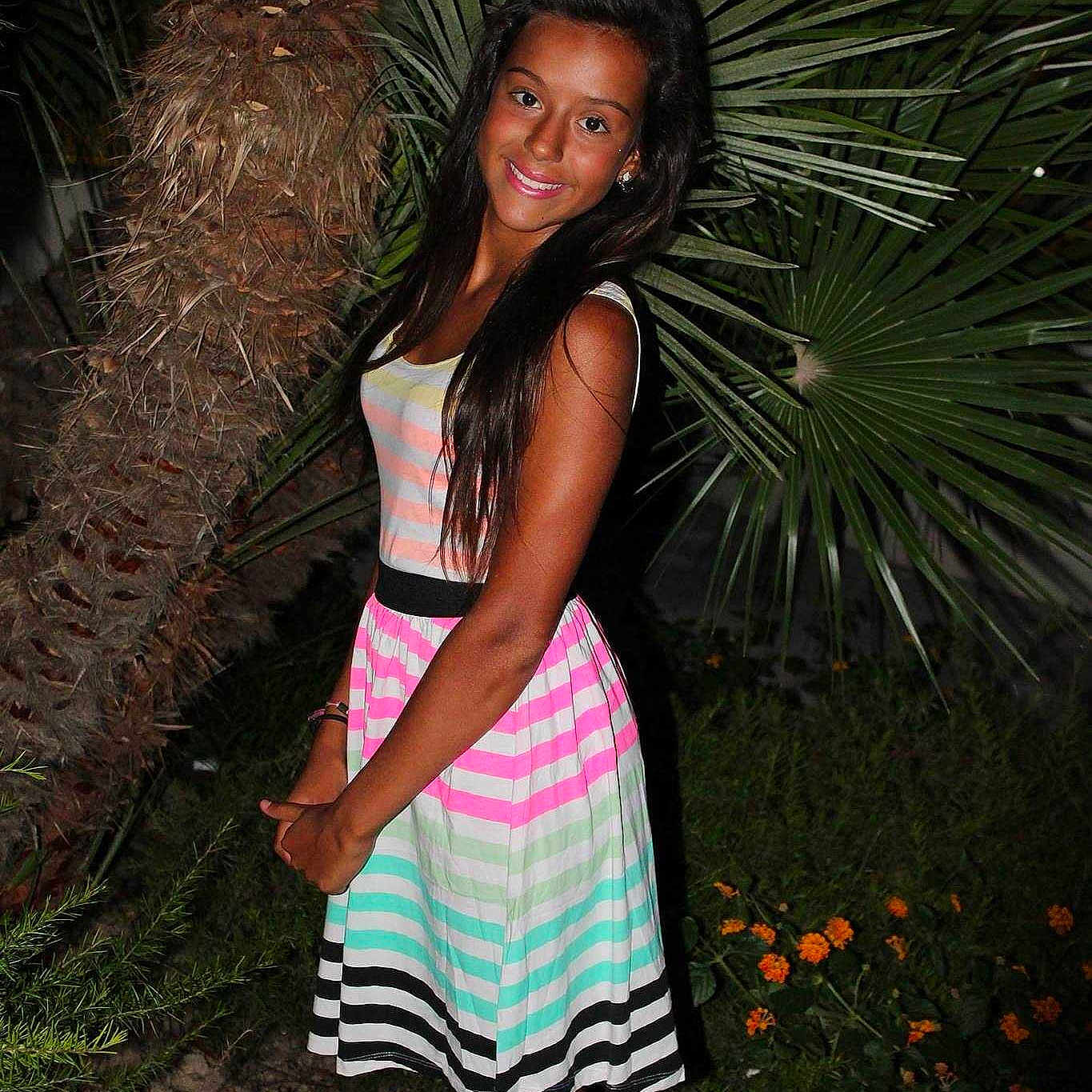 Chirine participe au concours pour gagner de l'argent avec cette photo :