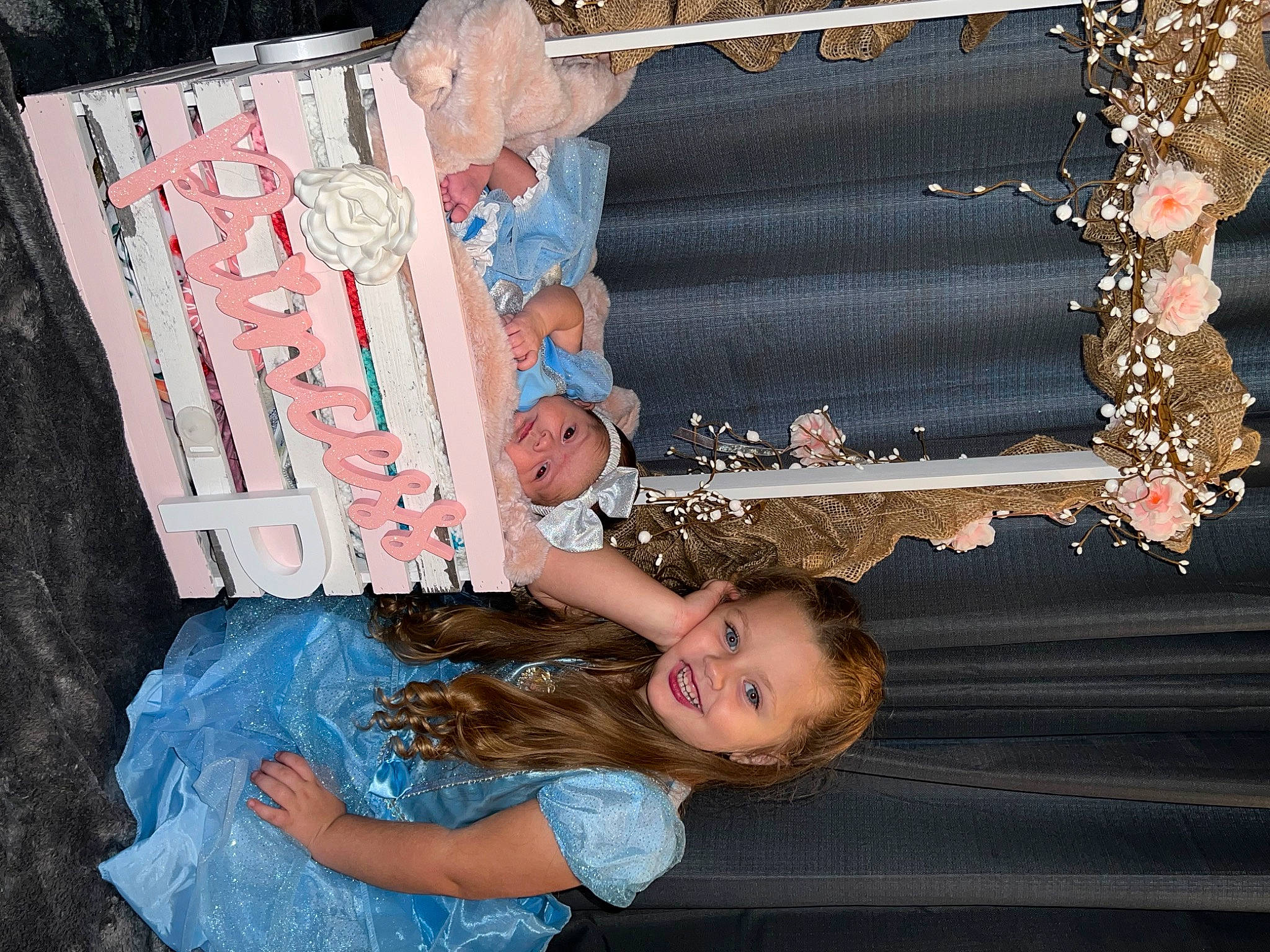 Lydia is registered to the contest to win money with this photo: baby_toddler_clothing, beauty, black, blue, child, fashion_accessory, flash_photography, fun, happy, headwear, jewellery, joy, pattern, person, smile, snapshot, textile, toddler, travel, wood