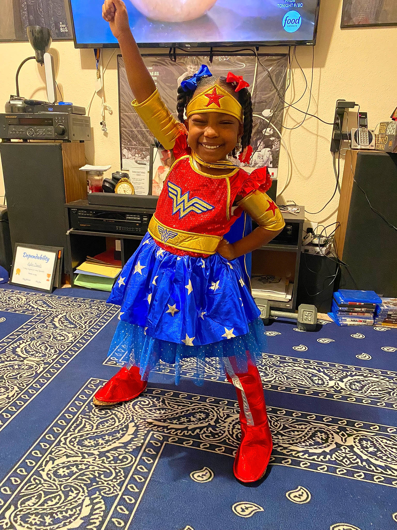 Alaysia is registered to the contest to win money with this photo: animation, carpet, costume, dance, display_device, electric_blue, entertainment, event, fictional_character, floor, flooring, fun, happy, headwear, joy, led_backlit_lcd_display, leisure, performing_arts, person, room