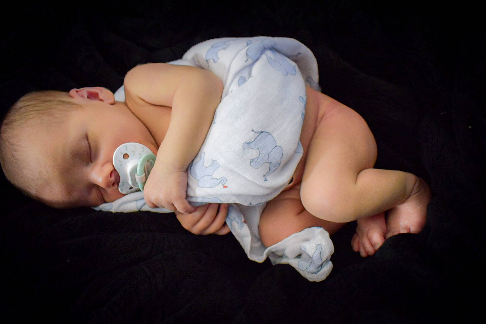 Ozzy joined the competition — help win amazing prizes! baby, baby_toddler_clothing, child, comfort, finger, flash_photography, foot, grass, hand, headgear, human_body, human_leg, knee, leg, mouth, person, sitting, skin, thigh, toddler