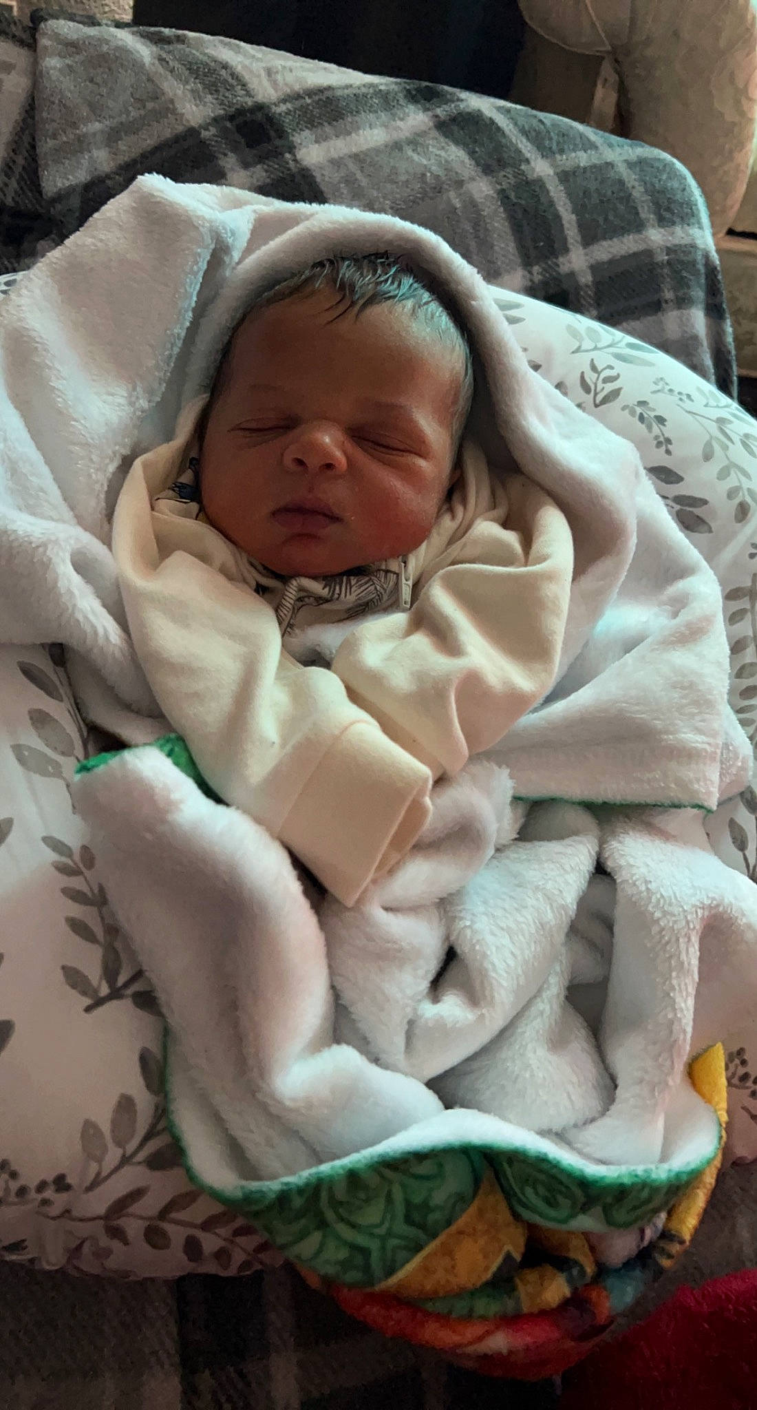 Brandon Leon Thompson is registered to the contest to win money with this photo: baby, baby_products, baby_safety, child, comfort, linens, person, thumb, toddler