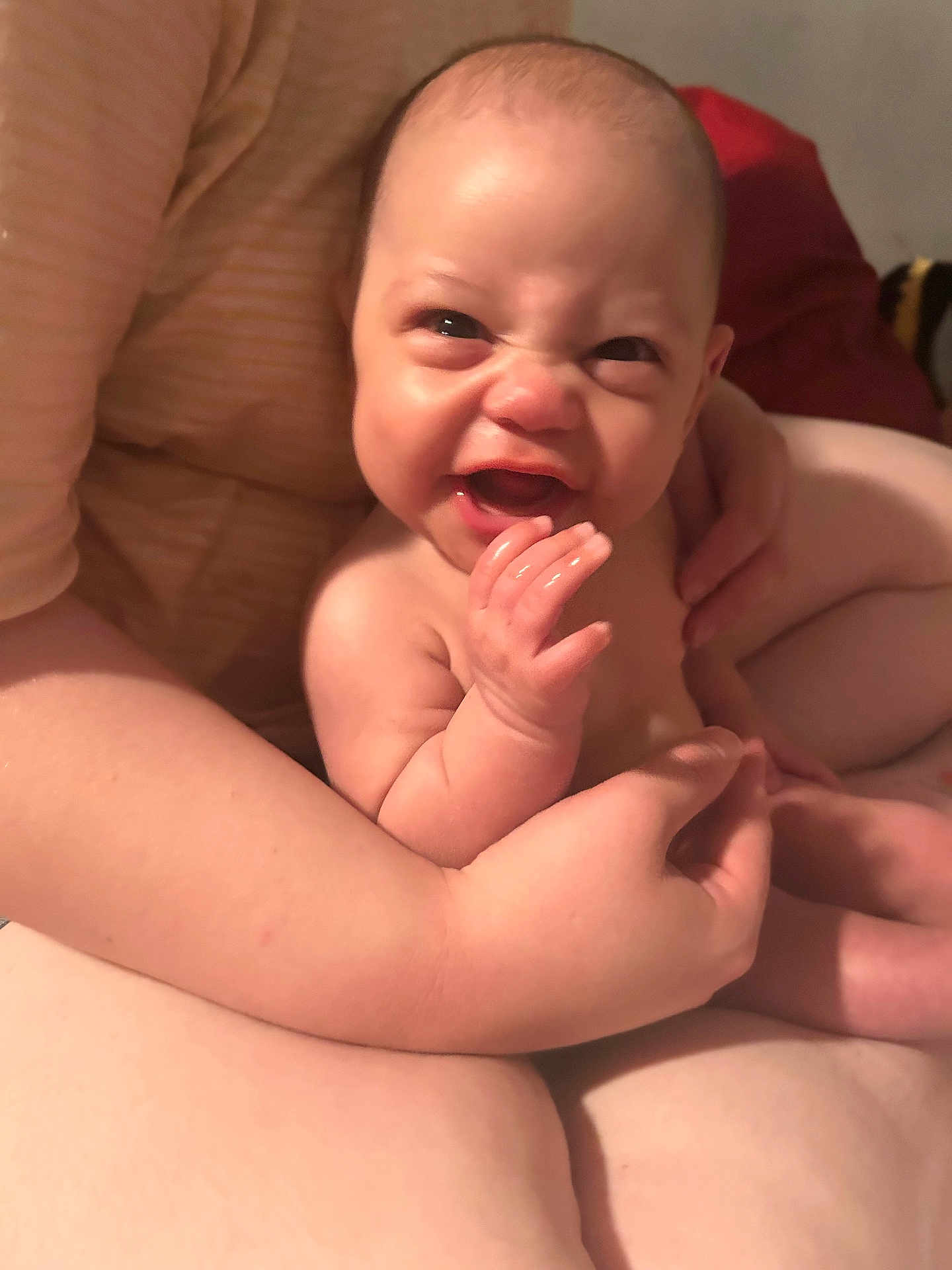 Lilliona is registered to the contest to win money with this photo: baby, infant, person, face, hands, skin, expression, smile, holding, arm, human, indoor, child, cute, joy, love, closeup, portrait, newborn, parent