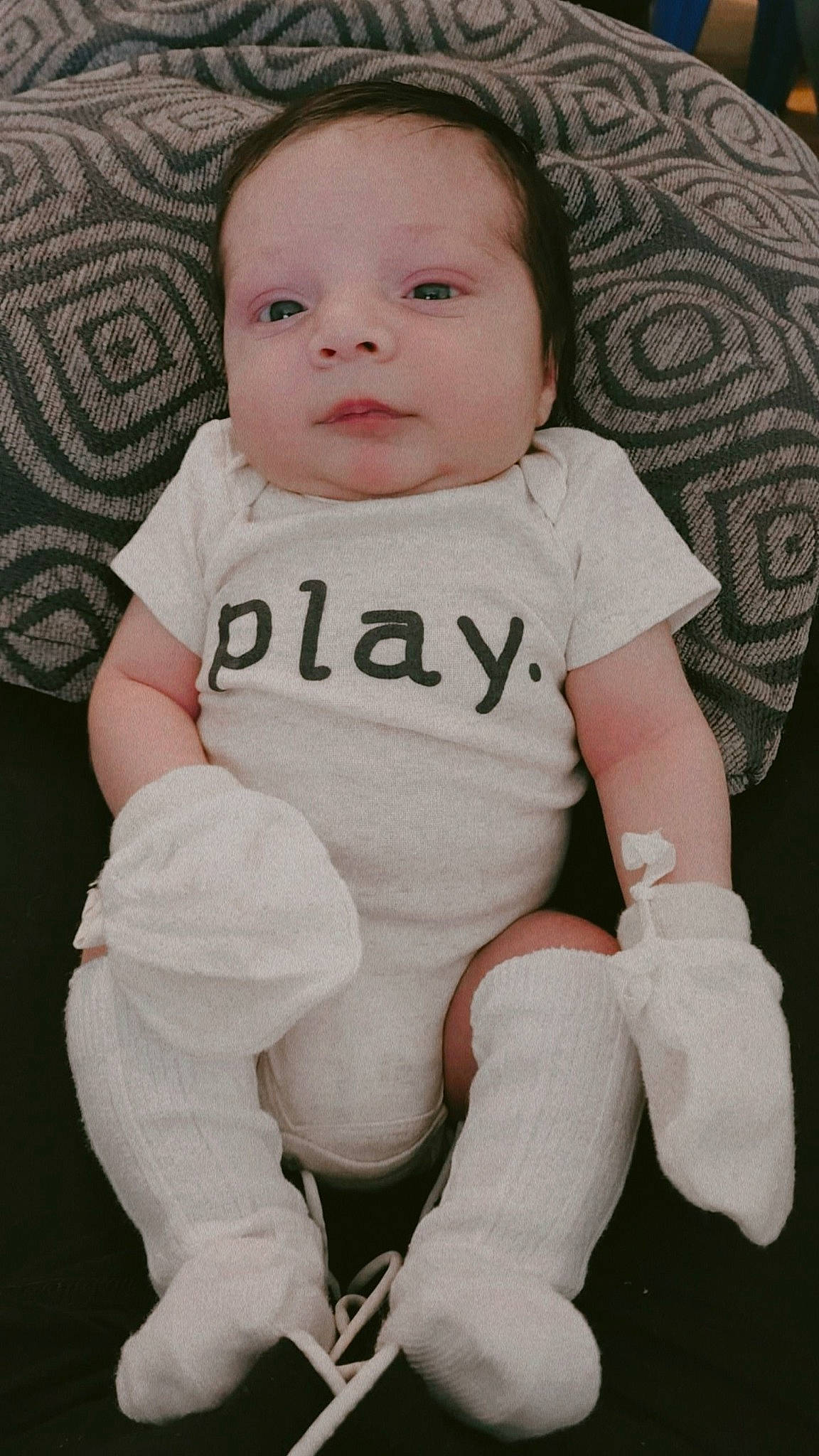 Oliver is registered to the contest to win money with this photo: baby, baby_toddler_clothing, cheek, chin, eye, eyebrow, finger, flash_photography, gesture, head, iris, joint, lip, mouth, neck, person, pink, skin, sleeve, smile