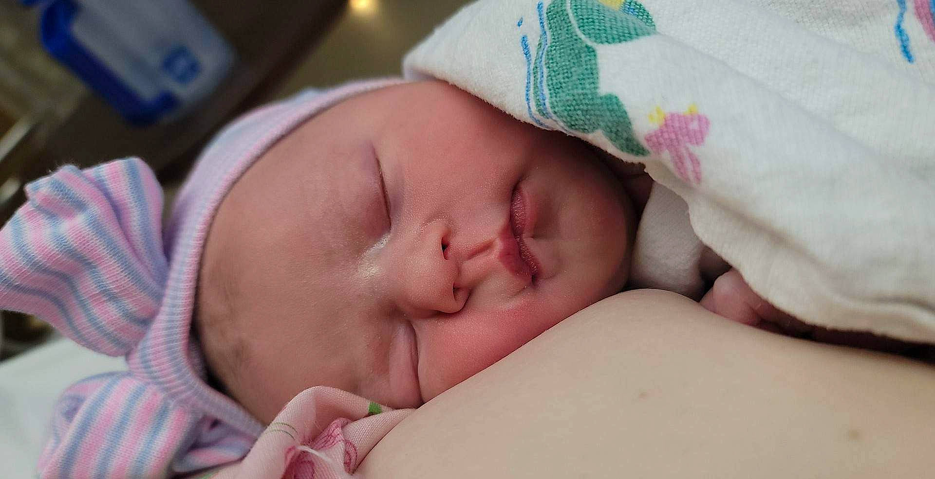 Everlee joined the competition — help win amazing prizes! baby, baby_products, baby_sleeping, baby_toddler_clothing, bedtime, cheek, child, childbirth, chin, comfort, eyebrow, eyelash, headgear, linens, mammal, mouth, nap, nose, person, skin