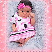 Kyleigh is registered to the contest to win money with this photo: