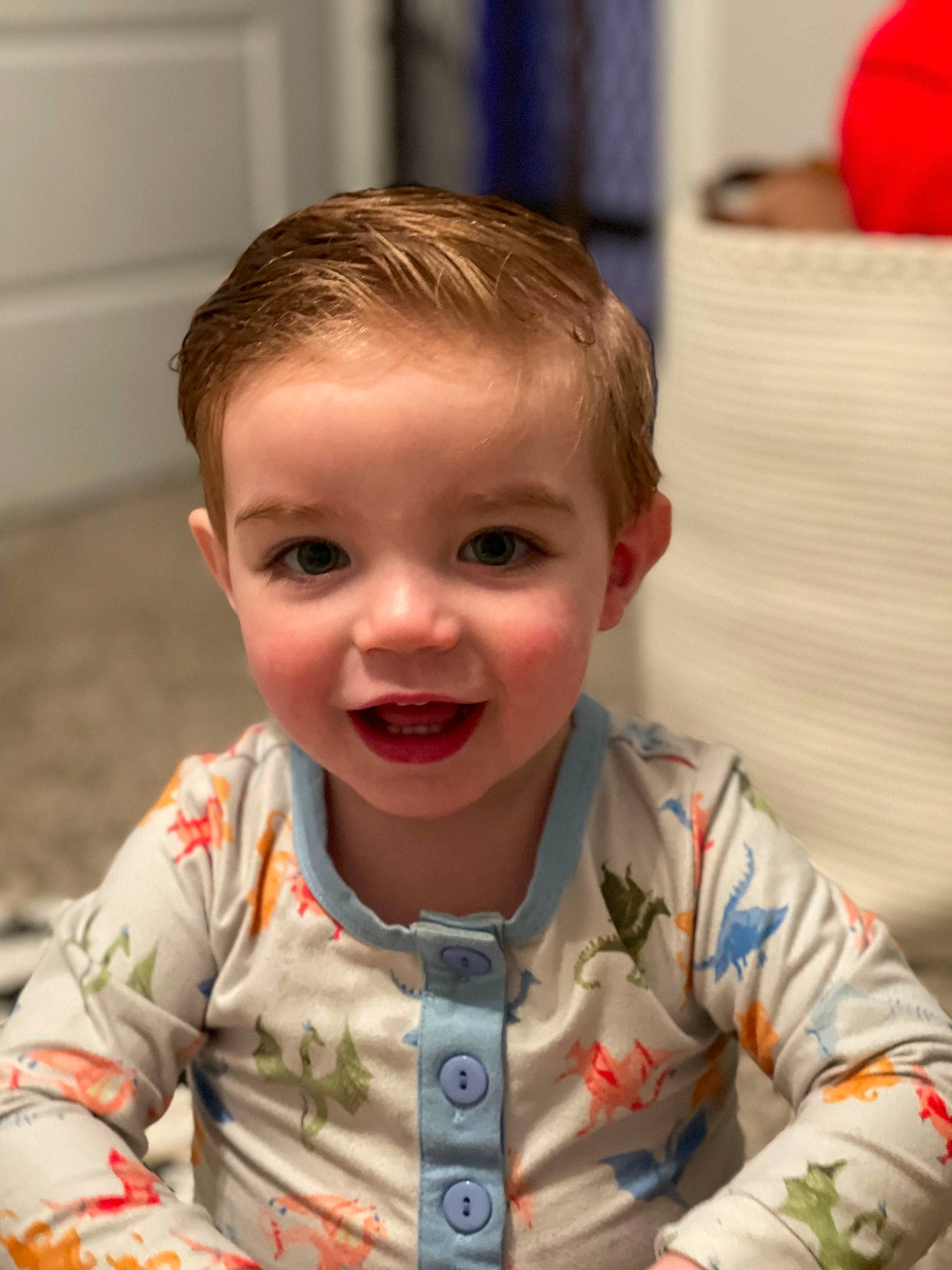 Atlas is registered to the contest to win money with this photo: baby_toddler_clothing, caesar_cut, cheek, child, chin, event, eye, eyelash, facial_expression, forehead, fun, happy, head, iris, nose, person, red, sitting, sleeve, smile