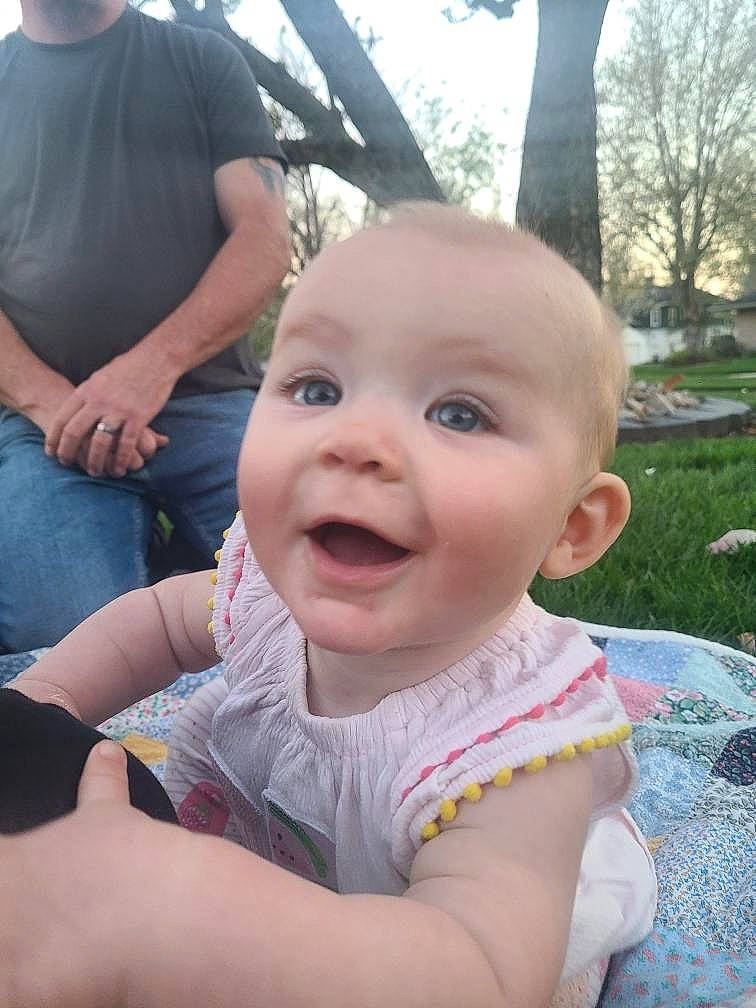 Addi is registered to the contest to win money with this photo: baby, baby_toddler_clothing, child, clothing, cool, eye, fun, gesture, grass, hairstyle, happy, leisure, lip, nose, person, plant, skin, smile, t_shirt, toddler