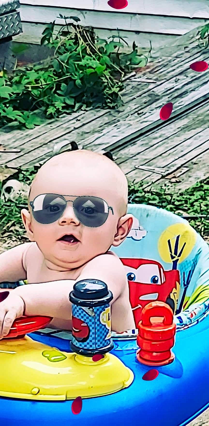 Solaire joined the competition — help win amazing prizes! art, carmine, child, drawing, eyewear, fictional_character, fun, glasses, goggles, grass, happy, illustration, leisure, painting, people_in_nature, person, recreation, sitting, sunglasses, vision_care