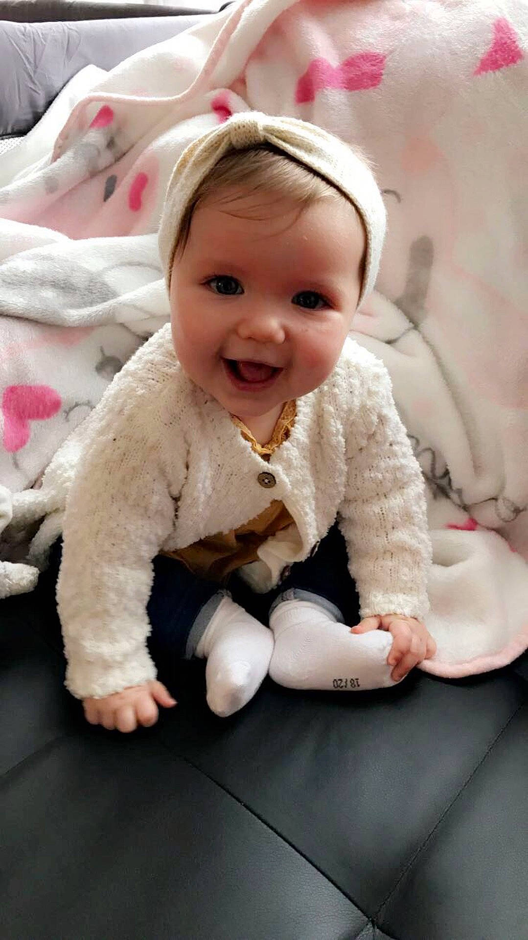 Cherin Lina participe au concours pour gagner de l'argent avec cette photo : child, clothing, doll, dress, fur, human_positions, infant, joy, skin, toddler, toy