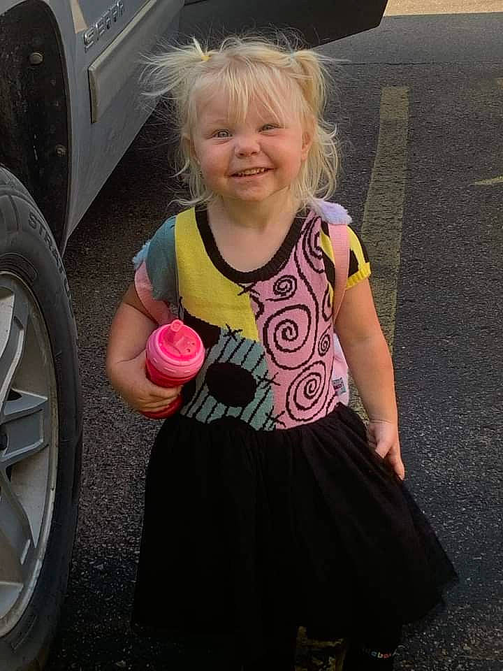 Oakley is registered to the contest to win money with this photo: alloywheel, car, carwheel, child, city, face, female, head, machine, person, photography, portrait, road, spoke, street, tire, transportation, urban, vehicle, wheel