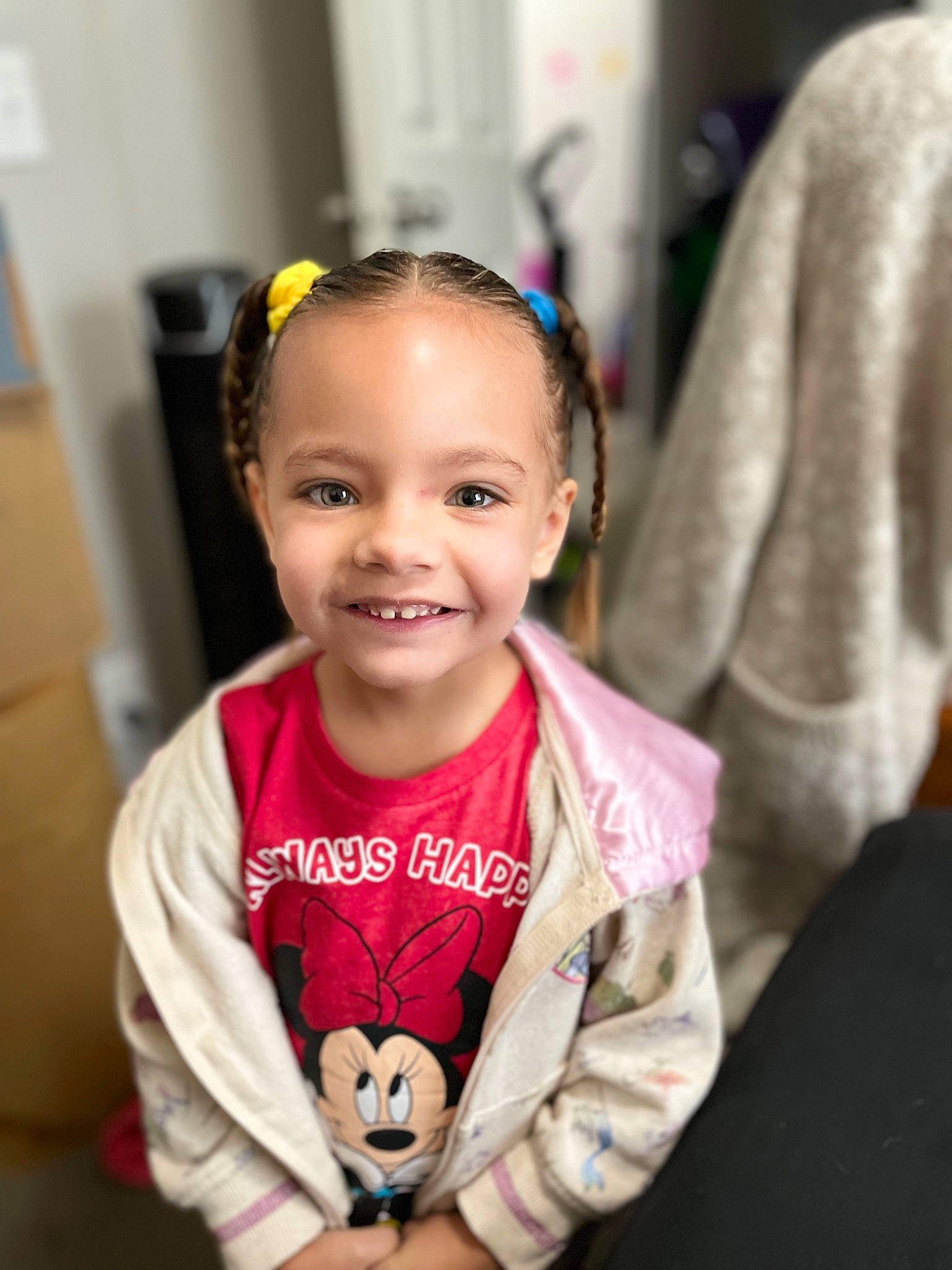 Avah is registered to the contest to win money with this photo: audio_equipment, baby, baby_toddler_clothing, ball, cheek, child, ear, event, face, facial_expression, fashion_accessory, fun, happy, head, iris, jewellery, joy, mammal, outerwear, person