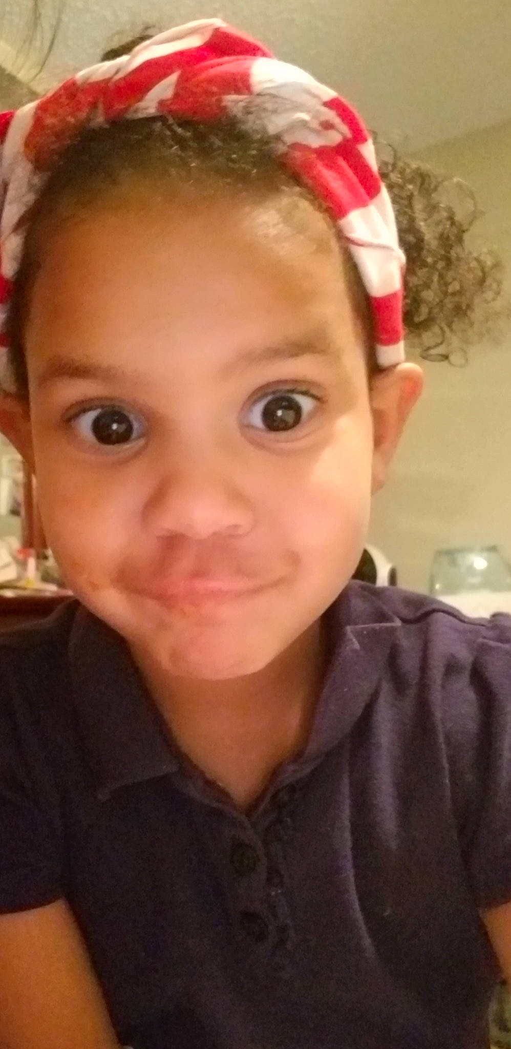 Malena is registered to the contest to win money with this photo: cheek, child, chin, eyebrow, face, forehead, girl, hair, hair_accessory, hair_coloring, hairstyle, head, headband, headgear, human_hair_color, lip, mouth, nose, person, skin