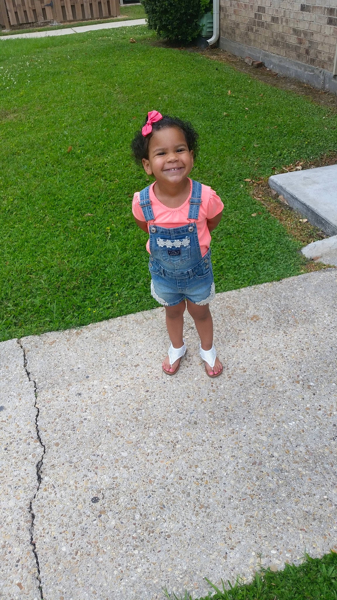 Malena is registered to the contest to win money with this photo: child, day, fun, garden, girl, grass, green, joy, lawn, material, path, person, plant, play, public_space, recreation, standing, summer, toddler, tree