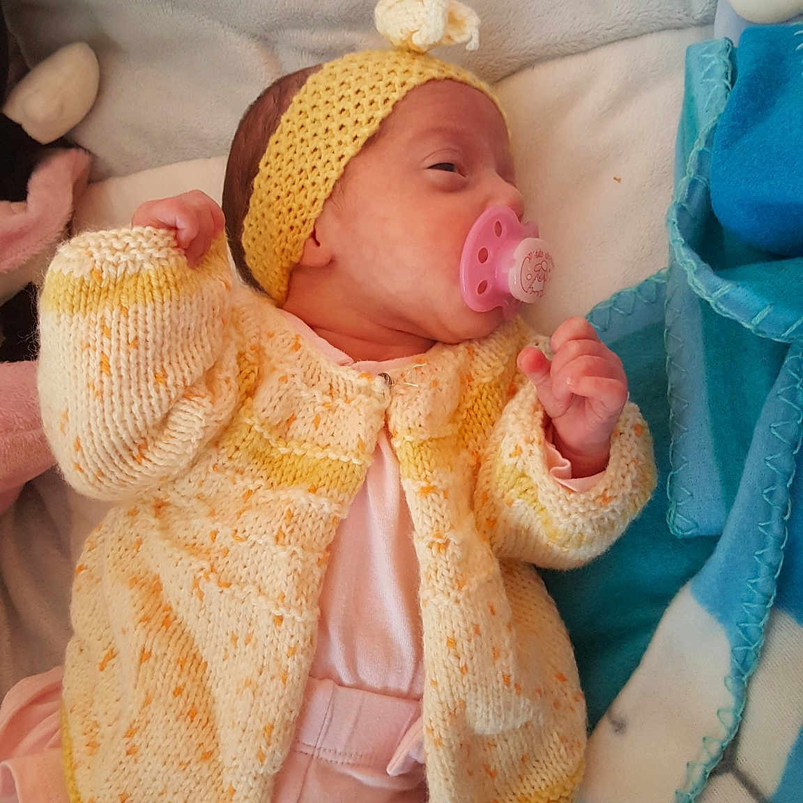 Shelsy a rejoint le concours — aidez-le/la à gagner de superbes lots ! child, crochet, headgear, infant, knitting, pink, product, toddler