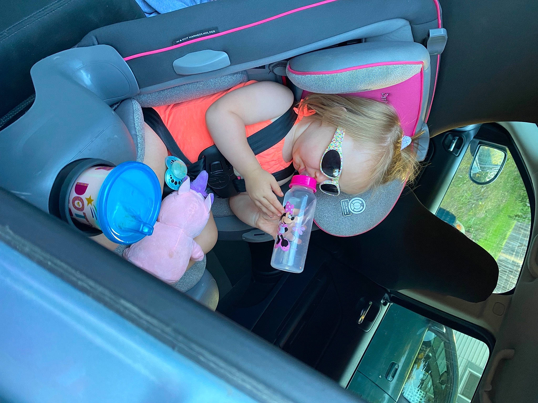 Laylah is registered to the contest to win money with this photo: auto_part, automotive_design, automotive_exterior, automotive_mirror, car, car_seat, car_seat_cover, electric_blue, eyewear, family_car, head_restraint, mode_of_transport, motor_vehicle, person, personal_luxury_car, seat_belt, steering_part, steering_wheel, trunk, vehicle