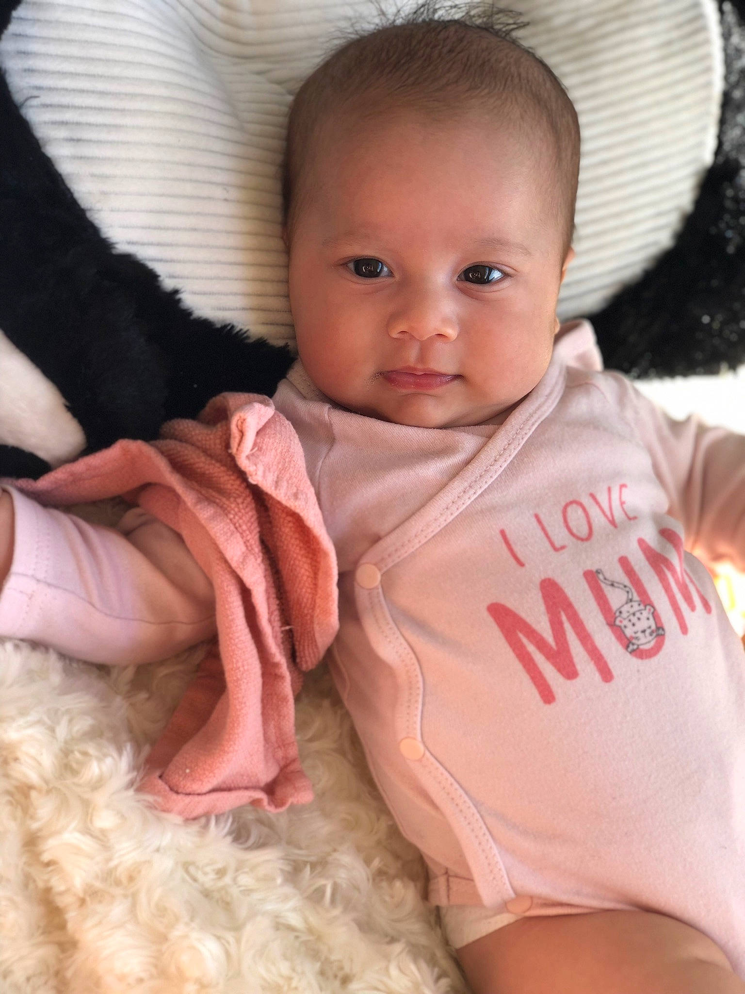 Lesya participe au concours pour gagner de l'argent avec cette photo : baby_toddler_clothing, cheek, chin, comfort, ear, eye, face, gesture, hair, hairstyle, head, iris, lip, mammal, mouth, neck, nose, person, skin, sleeve