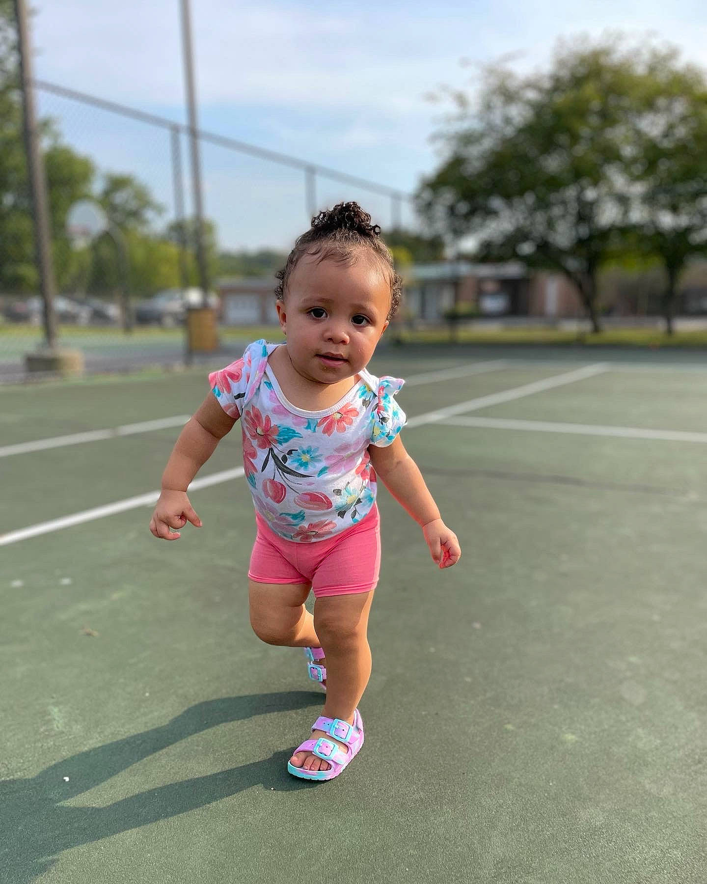 Amaris is registered to the contest to win money with this photo: asphalt, baby, baby_toddler_clothing, child, city, eye, fun, grass, happy, leg, leisure, person, recreation, road, shorts, sky, sleeve, t_shirt, thigh, toddler