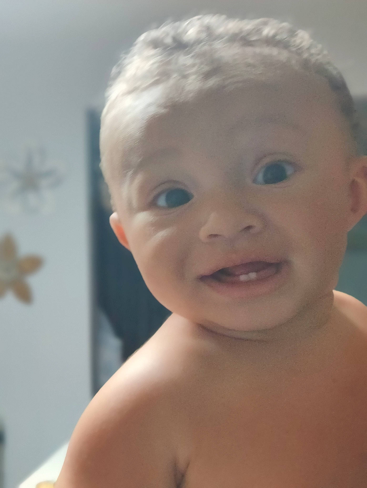 Mykel Kyrese joined the competition — help win amazing prizes! arm, cheek, chest, chin, ear, eyelash, finger, forehead, gesture, happy, human_body, iris, jaw, joint, lip, mouth, neck, nose, person, skin