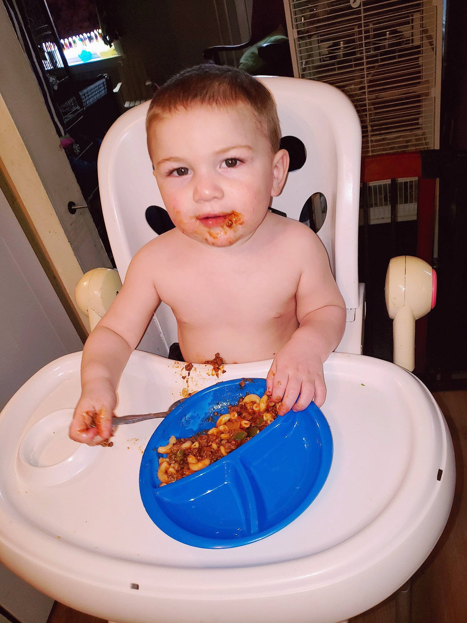 James is registered to the contest to win money with this photo: baby, baby_bathing, baby_food, bathing, child, comfort_food, eating, food, person, toddler