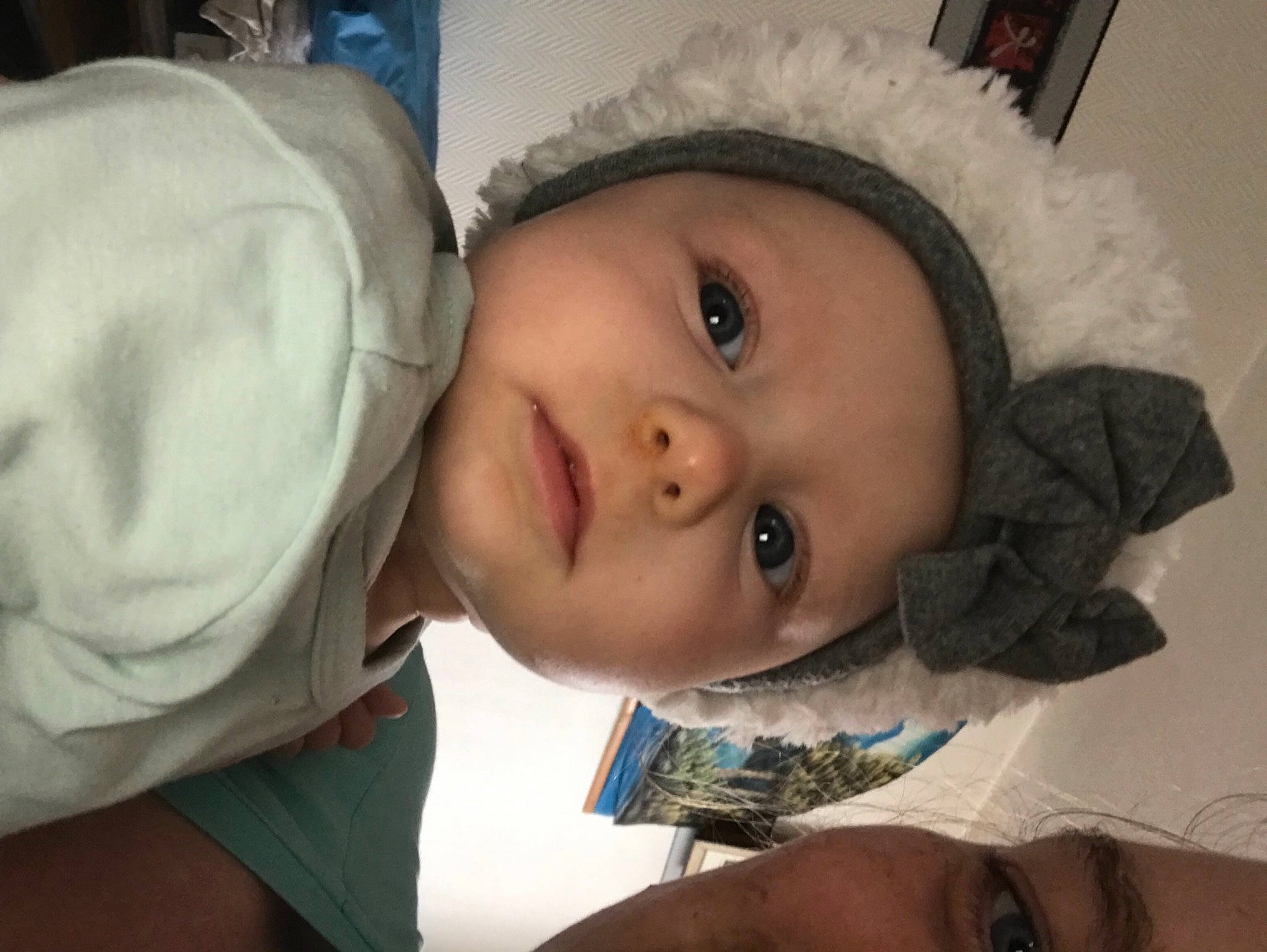 Séléna participe au concours pour gagner de l'argent avec cette photo : cap, cheek, child, chin, ear, eye, eyebrow, eyelash, face, happy, head, headgear, headwear, iris, lip, mouth, nose, person, skin, smile