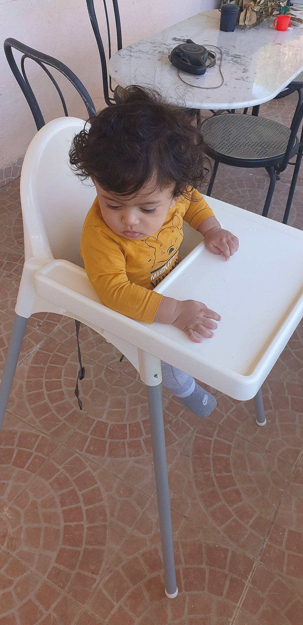 Jessim a rejoint le concours — aidez-le/la à gagner de superbes lots ! baby, chair, child, furniture, person, product, sitting, table, toddler