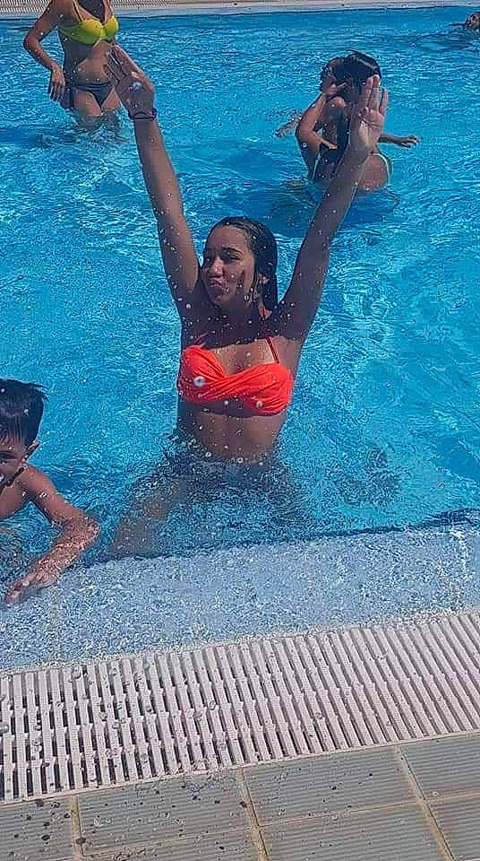 Daniela. M a rejoint le concours — aidez-le/la à gagner de superbes lots ! fun, individual_sports, leisure, leisure_centre, person, recreation, sports, summer, swimmer, swimming, swimming_pool, swimwear, vacation, water