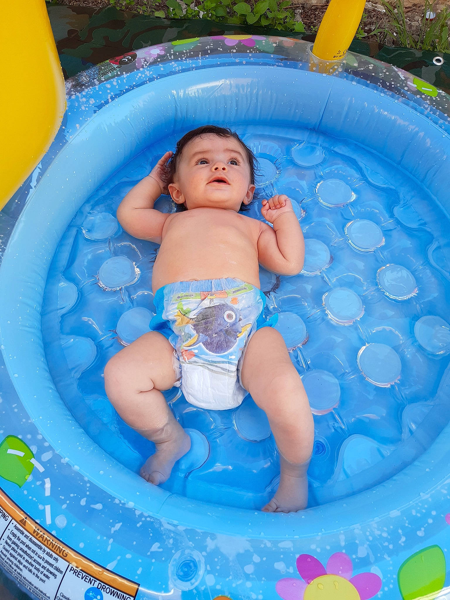 Djulyan a rejoint le concours — aidez-le/la à gagner de superbes lots ! baby, baby_bathing, baby_products, bathing, child, fun, games, inflatable, leisure, person, play, product, recreation, swimming_pool, toddler, toy