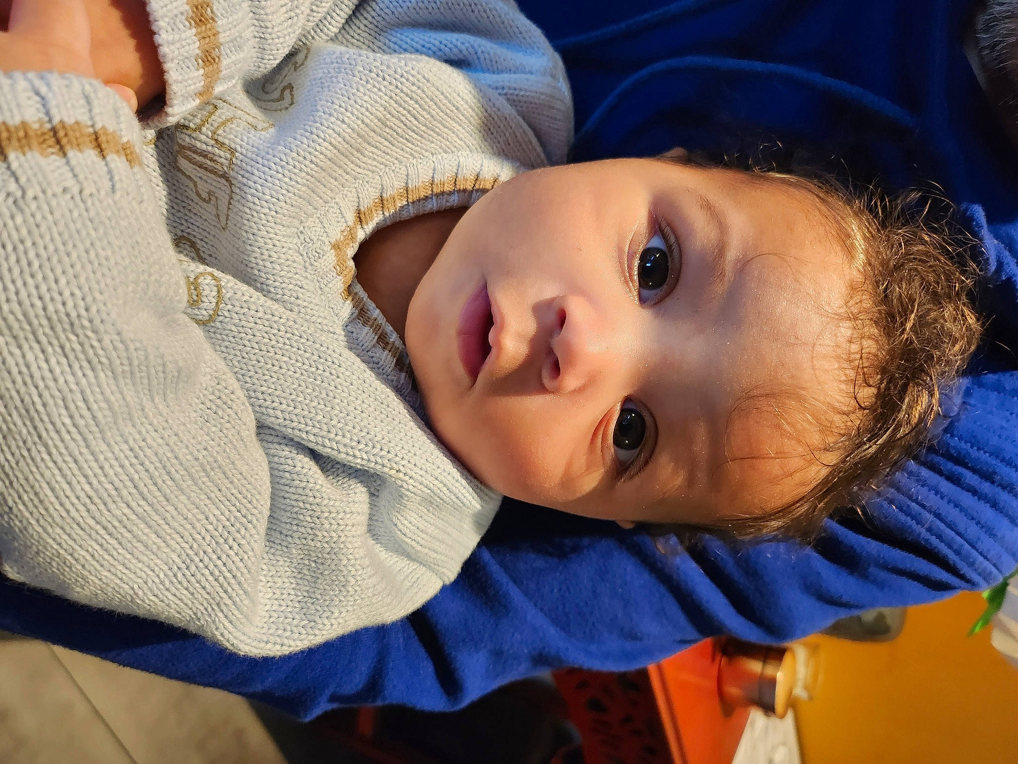 ëloyd participe au concours pour gagner de l'argent avec cette photo : baby, blue, cheek, child, comfort, electric_blue, eyebrow, eyelash, facial_expression, fun, happy, iris, leisure, lip, mammal, mouth, nose, person, skin, toddler