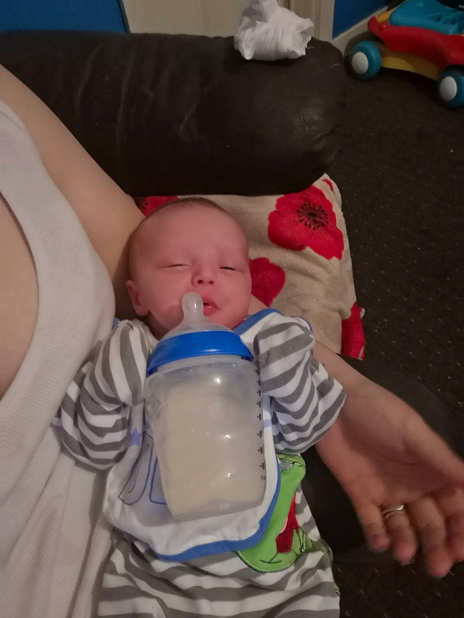 Kyan is registered to the contest to win money with this photo: baby, baby_bottle, baby_products, child, drink, drinkware, person, plastic_bottle, play, product, sitting, toddler