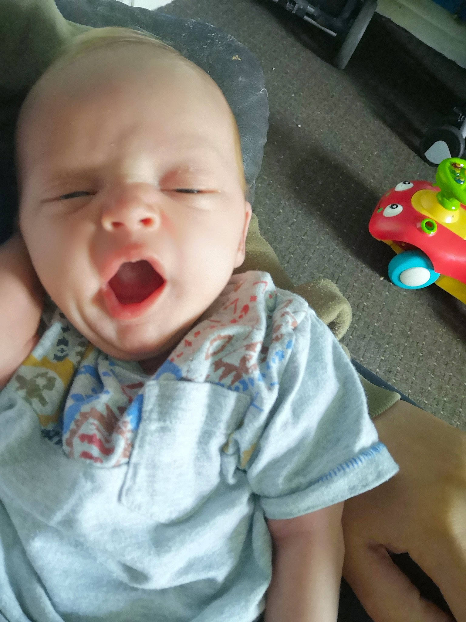 Kyan is registered to the contest to win money with this photo: baby, baby_laughing, baby_making_funny_faces, cheek, child, face, facial_expression, fun, head, laugh, lip, mouth, nose, person, play, skin, smile, toddler, tongue, tooth