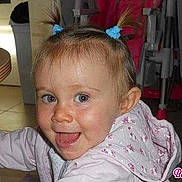 Brittany participe au concours pour gagner de l'argent avec cette photo :