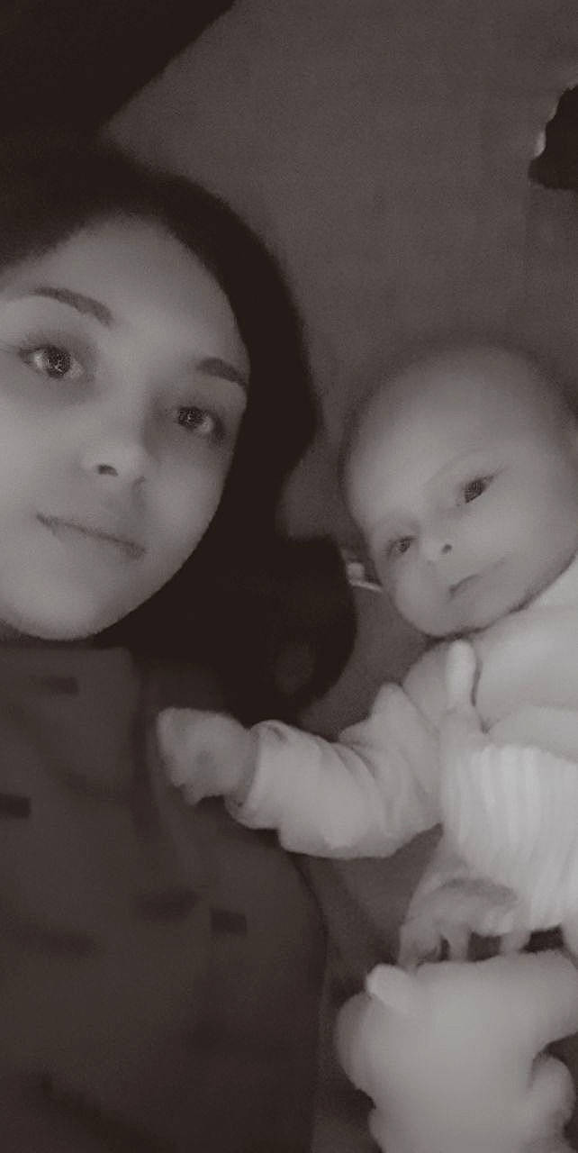 Youssef a rejoint le concours — aidez-le/la à gagner de superbes lots ! baby, black_and_white, cheek, child, eye, face, head, iris, lip, monochrome, monochrome_photography, nose, people, person, photograph, photography, skin, smile, snapshot, toddler