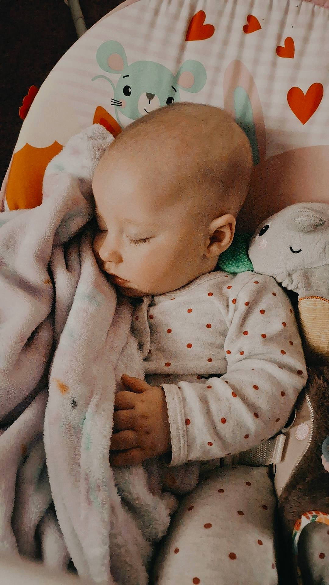 Nova joined the competition — help win amazing prizes! baby, blanket, crib, cushion, face, furniture, head, homedecor, infantbed, newborn, person, photography, portrait, quilt, sleeping, towel